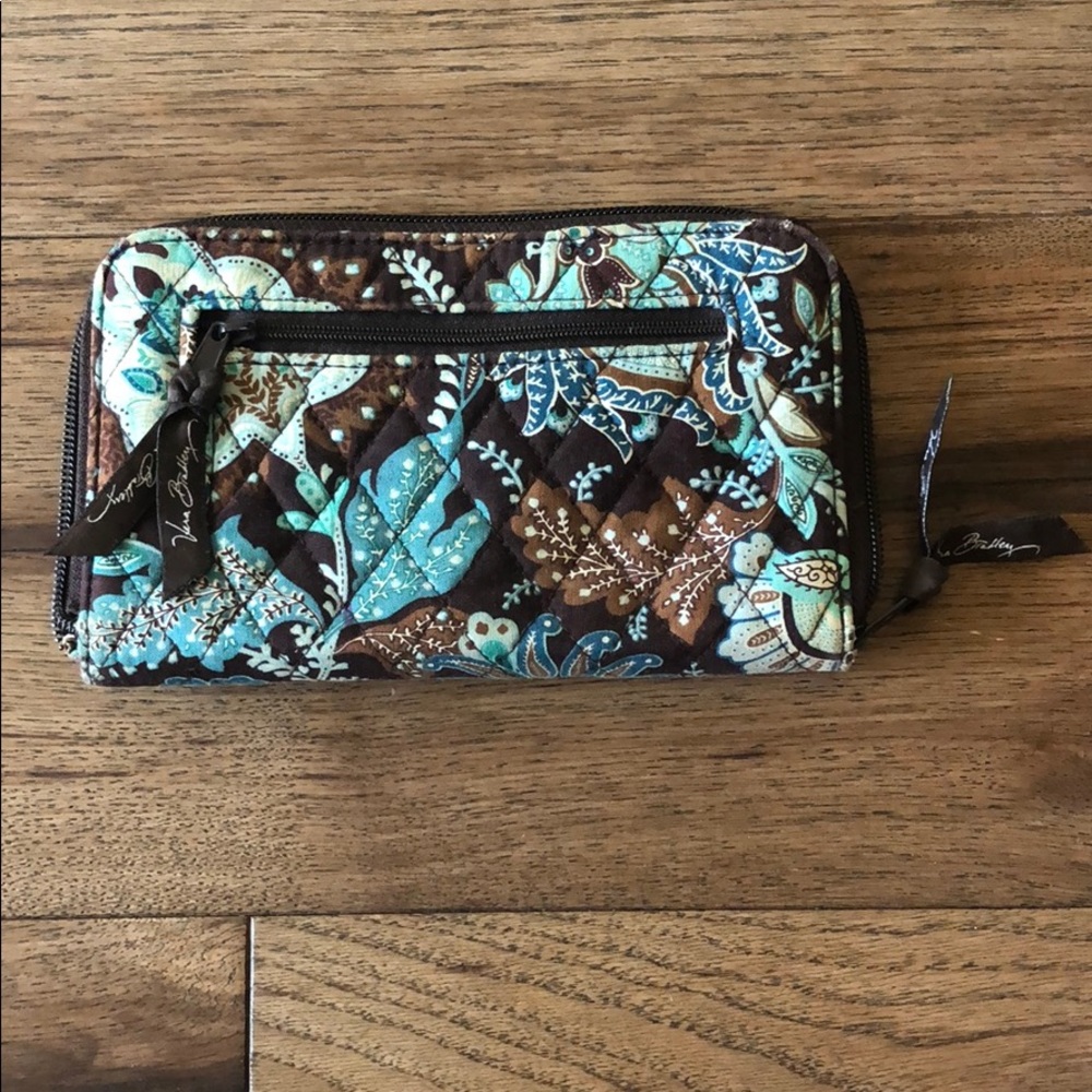 VERA BRADLEY JAVA BLUE ID WRISTLET ZIP WALLET